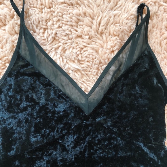 Black felt dress - Picture 2 of 3